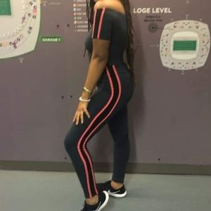 Off the shoulder , legging outfit